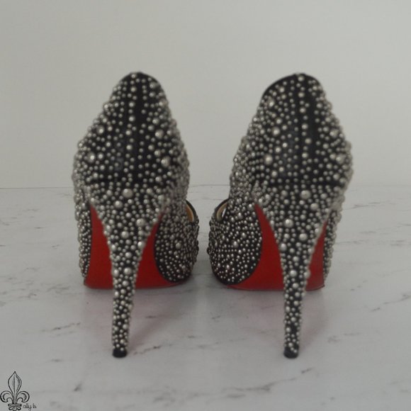 ❤Christian Louboutin Metal Studded Heels❤ - Picture 4 of 16